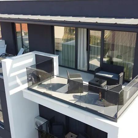 Apartment Beautiful With A Magical View *